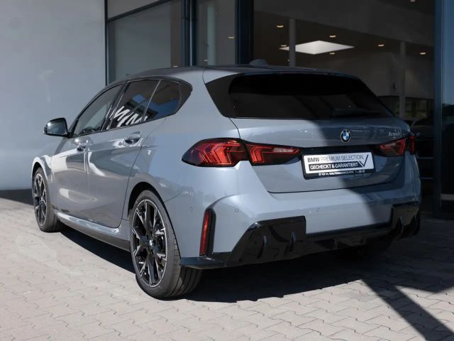 BMW 120 120d M-Sport Sedan