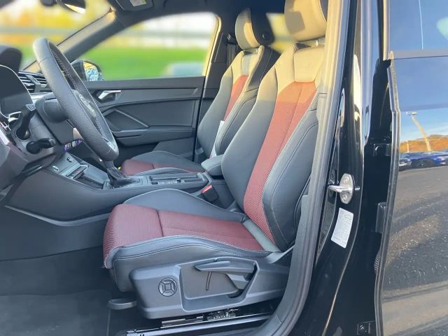 Audi Q3 35 TFSI S-Tronic