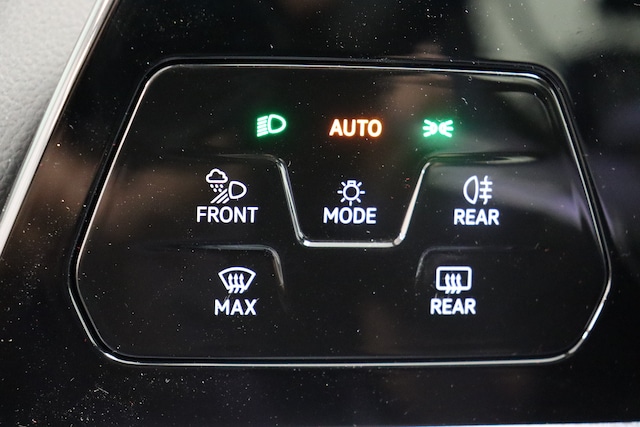 Volkswagen Golf DSG Golf VIII Variant e-Golf