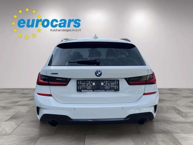 BMW 320 320e M-Sport Touring xDrive