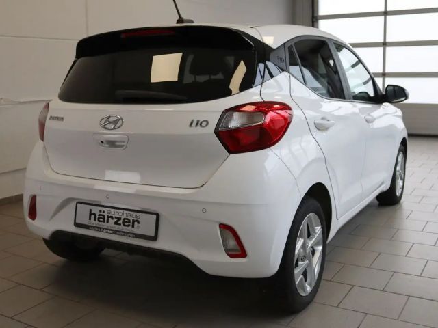 Hyundai i10 Connect