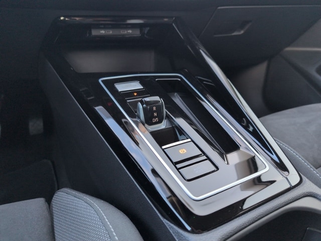 Volkswagen Golf 1.5 eTSI DSG Golf VIII