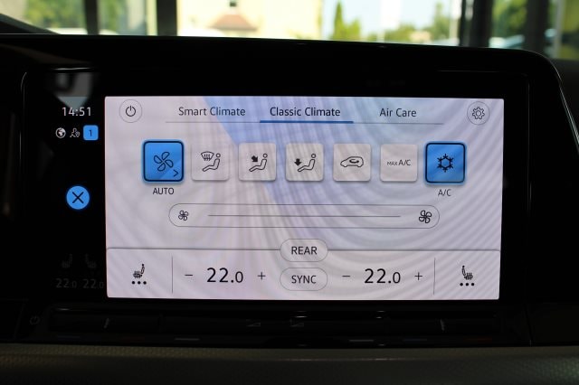 Volkswagen Golf Move1.5 TSI LED+Navi+ACC+App-Connect