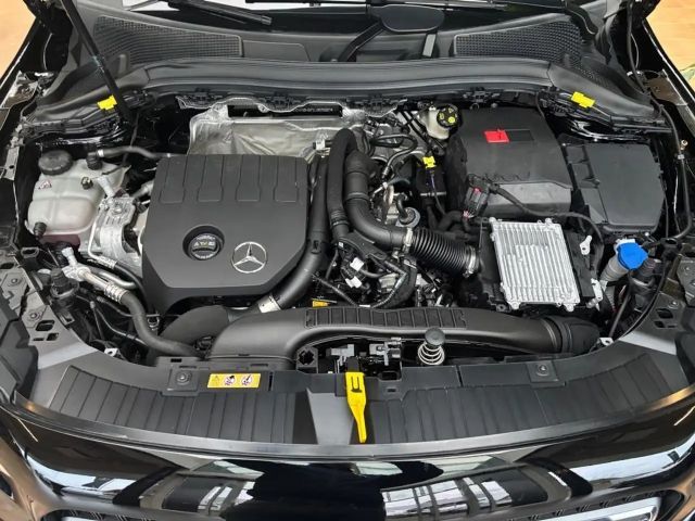 Mercedes-Benz GLA 200 Progressive