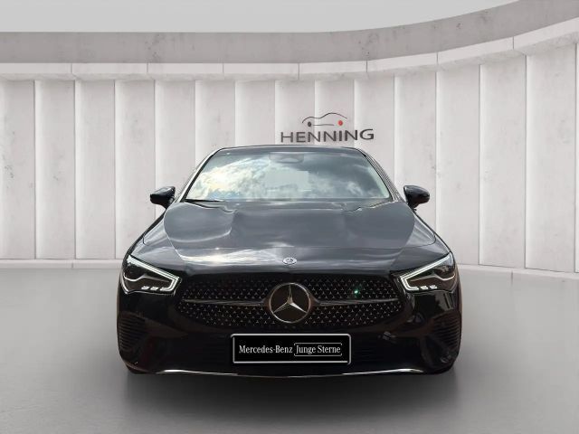 Mercedes-Benz CLA 180 Progressive