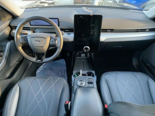 Ford Mustang Mach-E Standard range