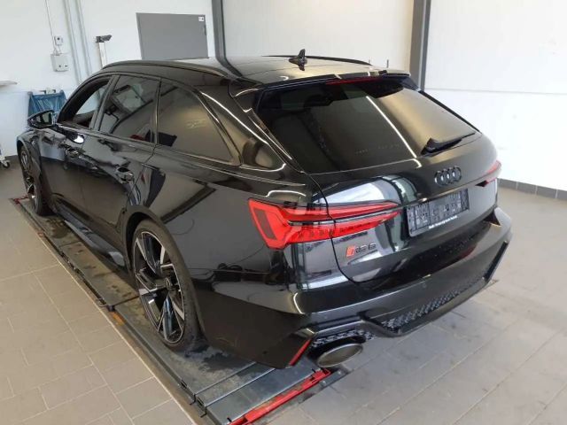 Audi RS6 Avant
