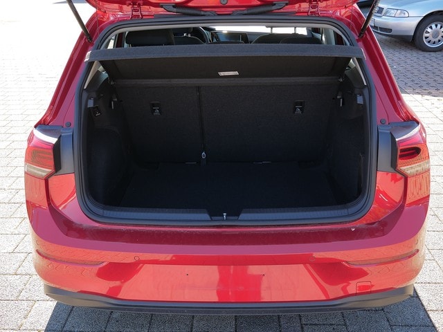 Volkswagen Golf Golf 8 TSI AHK LED Winterpaket