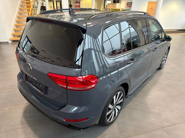 Volkswagen Touran DSG Highline R-Line