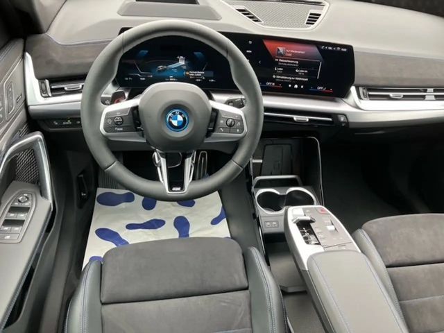 BMW iX1 xDrive30
