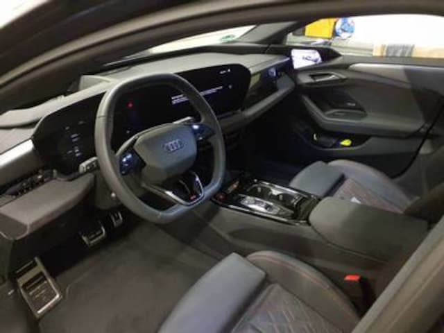 Audi A6 e-tron Avant Quattro