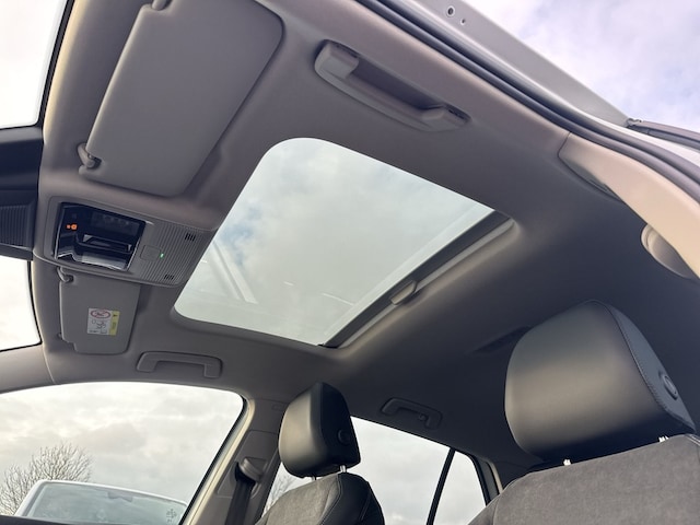 Volkswagen Golf DSG Style eHybrid