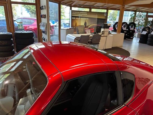 Mazda MX-5 Prime-line RF SkyActiv