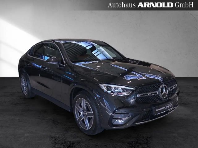 Mercedes-Benz GLC 200 4MATIC AMG Line Coupé