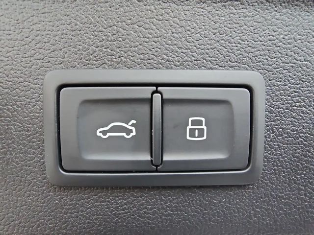 Audi A3 30 TFSI Sedan