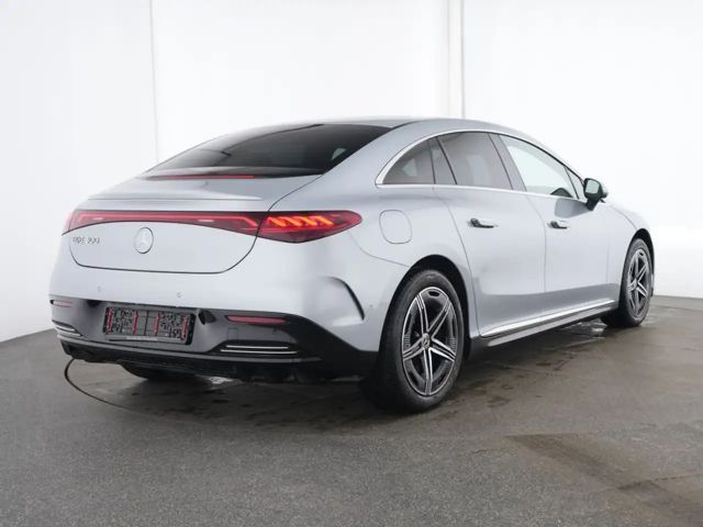 Mercedes-Benz EQE 300 AMG Line Sedan