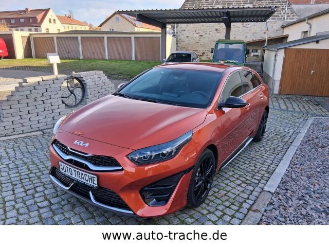 Kia ProCeed ProCeed Automatik Navi SH LH PDC V+H Kamera DAB