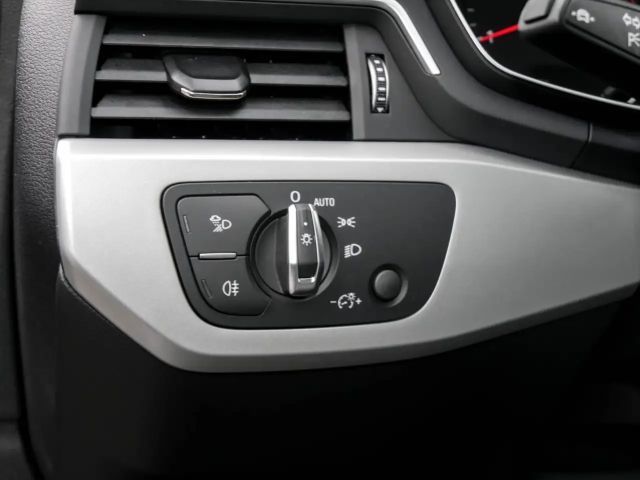 Audi A4 35 TDI S-Tronic Sedan