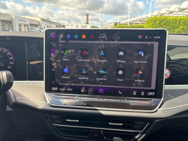 Volkswagen Passat Elegance Elegance