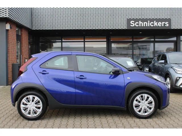 Toyota Aygo X Hatchback Play X-play