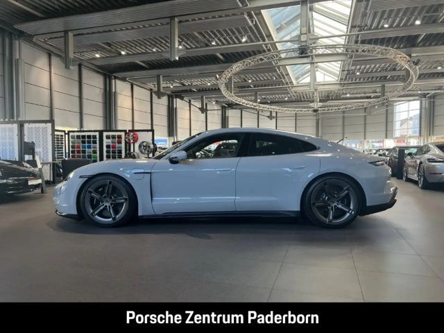 Porsche Taycan S Turbo