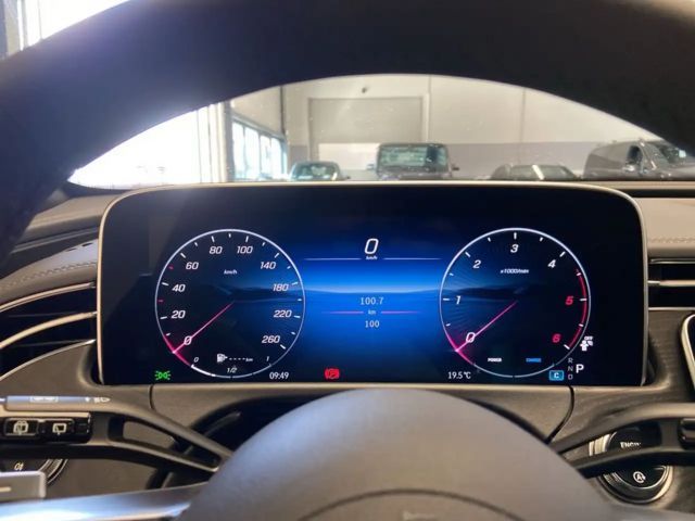 Mercedes-Benz E 200 E-Klasse