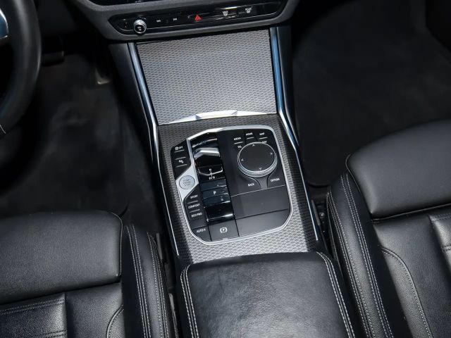 BMW 330 330d M-Sport Sedan xDrive