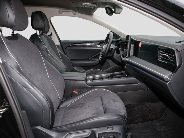 Volkswagen Passat 1.5 eTSI Business DSG Variant