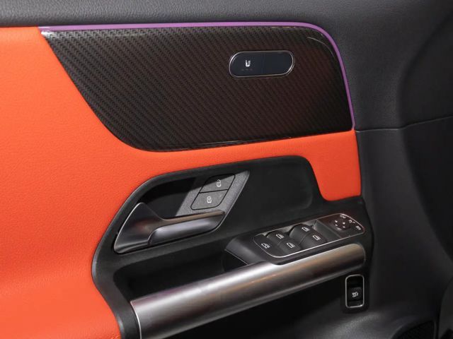 Mercedes-Benz GLA 220 4MATIC