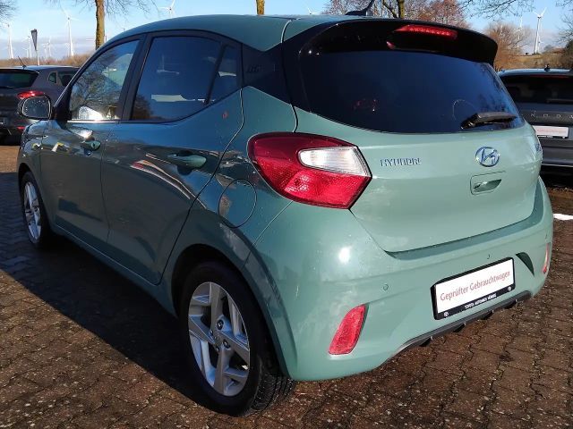 Hyundai i10 Connect