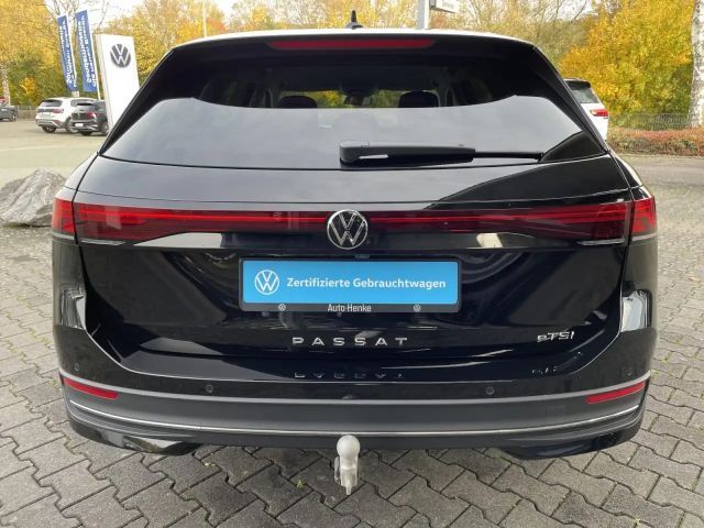 Volkswagen Passat 1.5 eTSI Business DSG Variant
