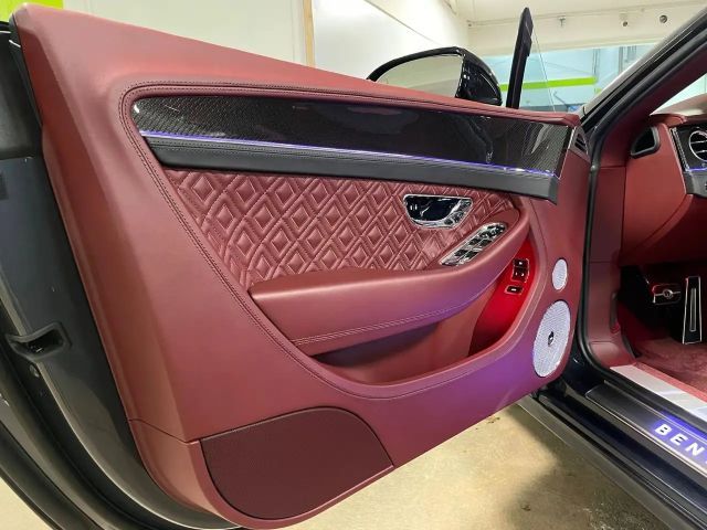 Bentley Continental GTC V8