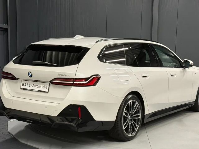 BMW 520 520d M-Sport Touring