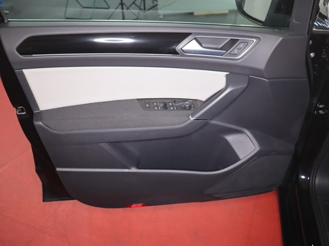 Volkswagen Touran 2.0 TDI DSG