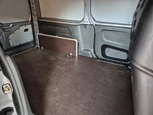 Opel Combo Cargo Edition L2 Kamera PDC Tempomat