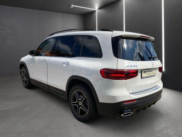 Mercedes-Benz GLB 180 AMG Line