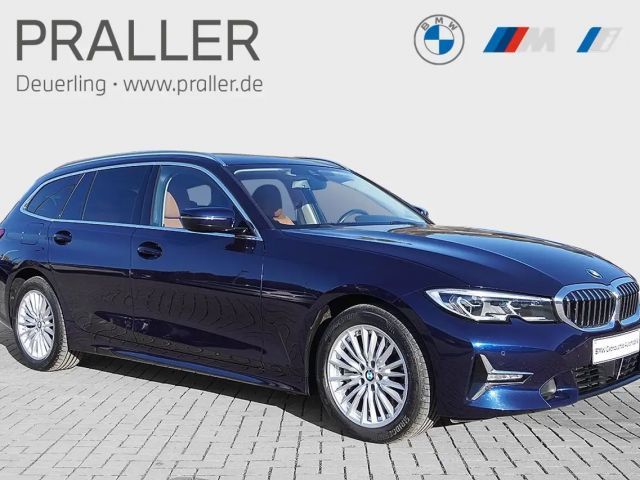 BMW 330 330d Luxury Line Touring xDrive