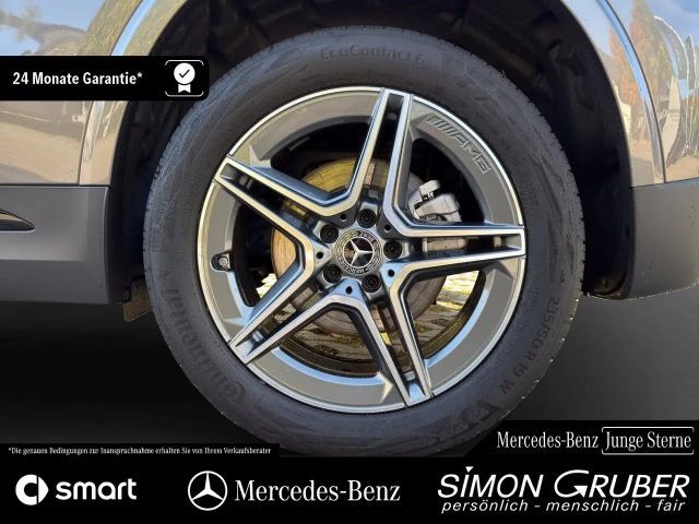 Mercedes-Benz GLA 250 4MATIC AMG Line