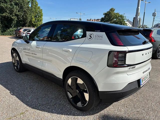 Volvo EX30 Extended range Plus Single motor