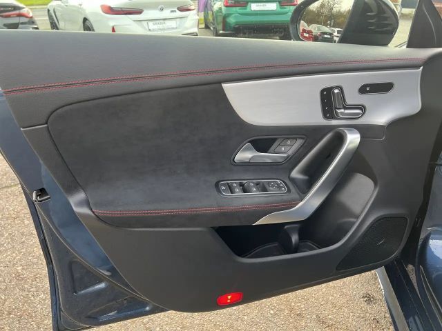 Mercedes-Benz CLA 250 AMG Line Shooting Brake