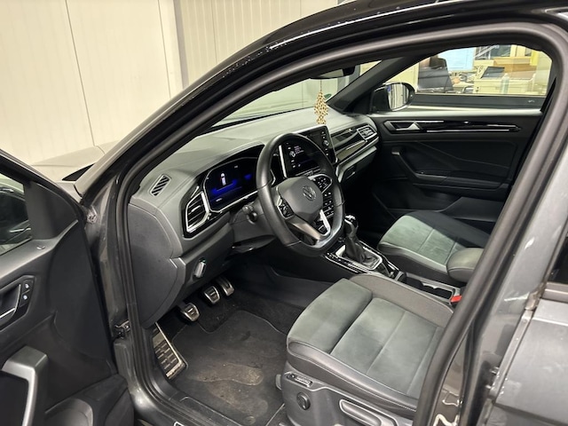 Volkswagen T-Roc *NAVI*LED*VIRTUAL*RFK*HERSTELLERGARANTIE*