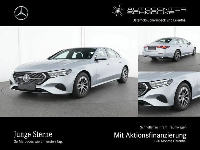 Mercedes-Benz E 220 E 220 d Sedan