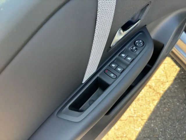 Citroën C4 PureTech Shine