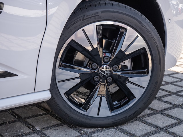 Volkswagen Multivan 2.0 TDI Lang T7