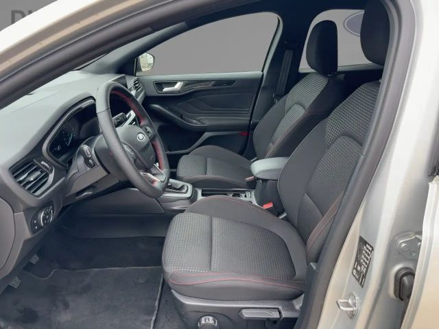 Ford Focus ST Line
