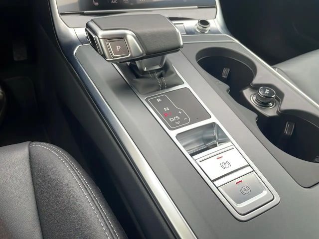 Audi A6 45 TFSI S-Line