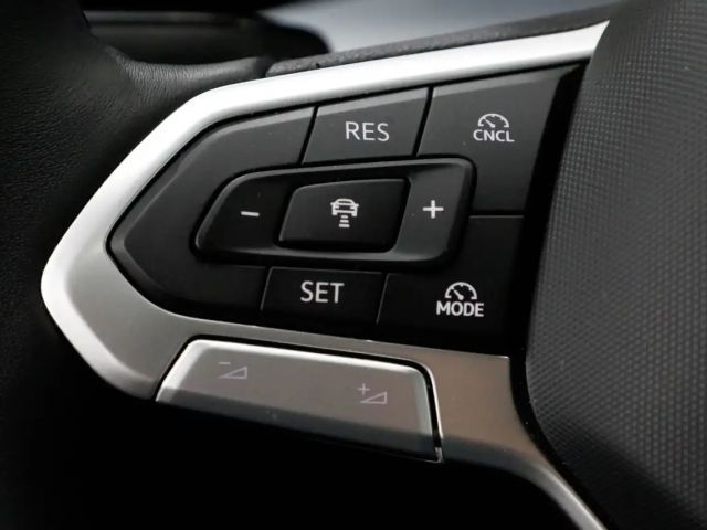 Volkswagen Golf 1.5 TSI Variant