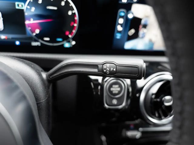 Mercedes-Benz A 180 Progressive