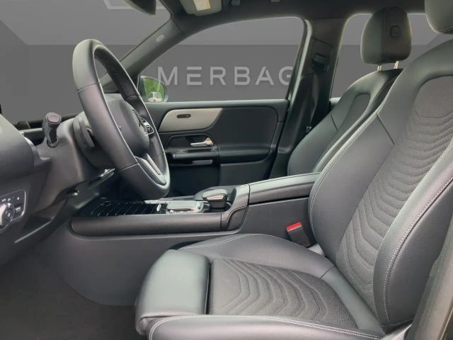 Mercedes-Benz GLB 200 4MATIC GLB 200 d