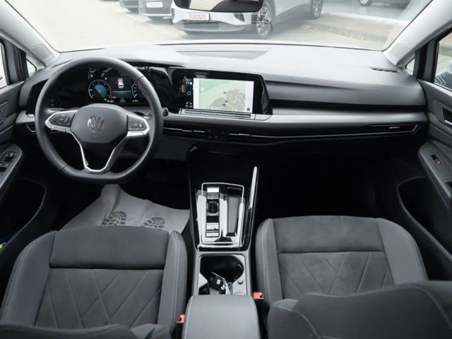 Volkswagen Golf DSG Golf VIII Style Variant